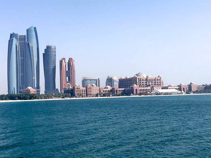 Abu Dhabi, 3