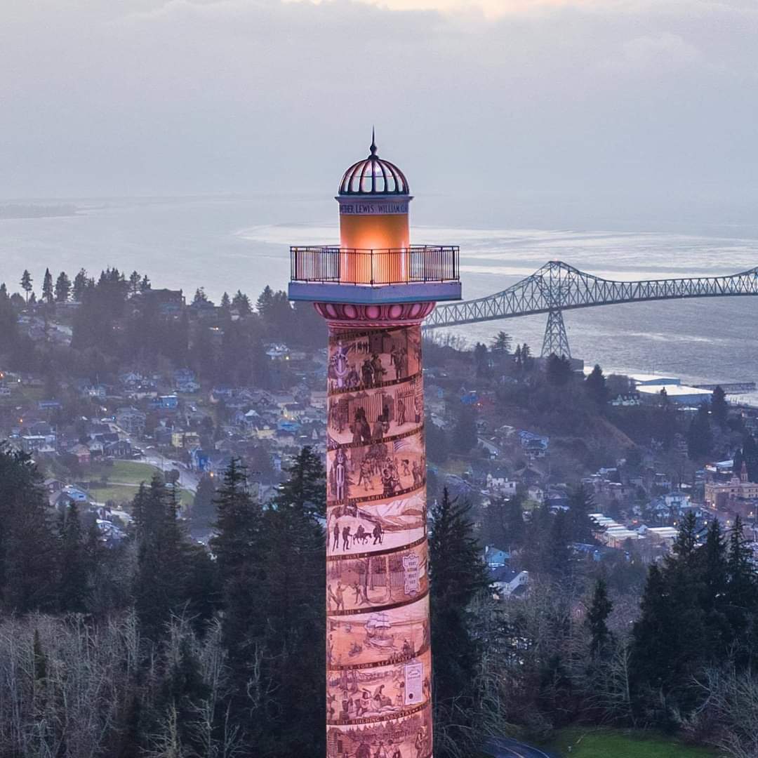 Astoria, 3