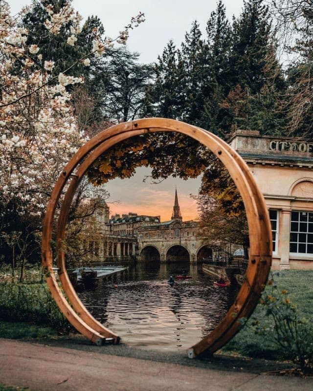 Bath, 2