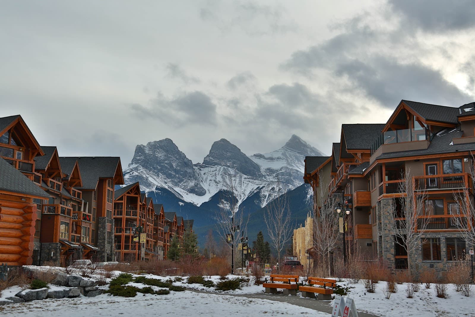 Canadian Rockies, 4