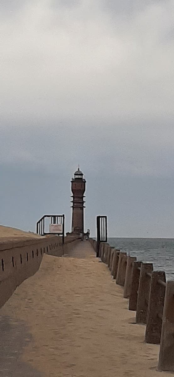 Dunkirk, 4