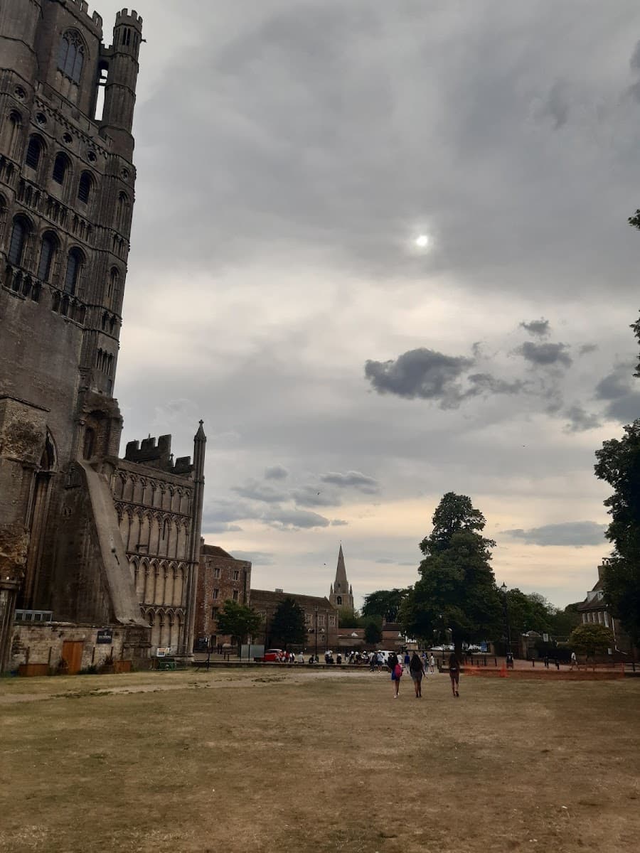 Ely, 4