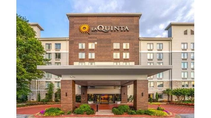 La Quinta Inn & Suites by Wyndham Atlanta Airport North