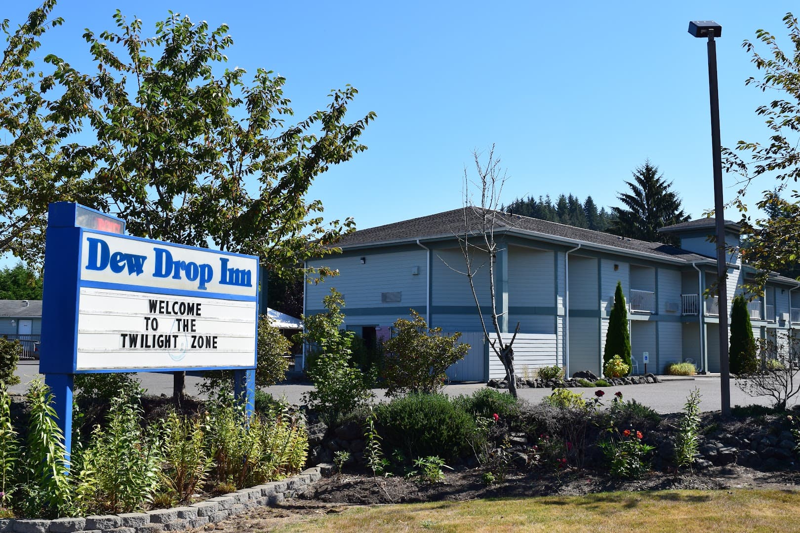 Dew Drop Inn