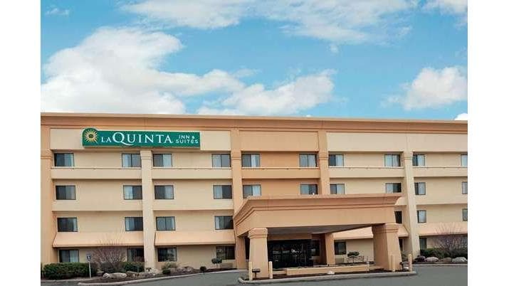 La Quinta Inn & Suites by Wyndham Mansfield OH