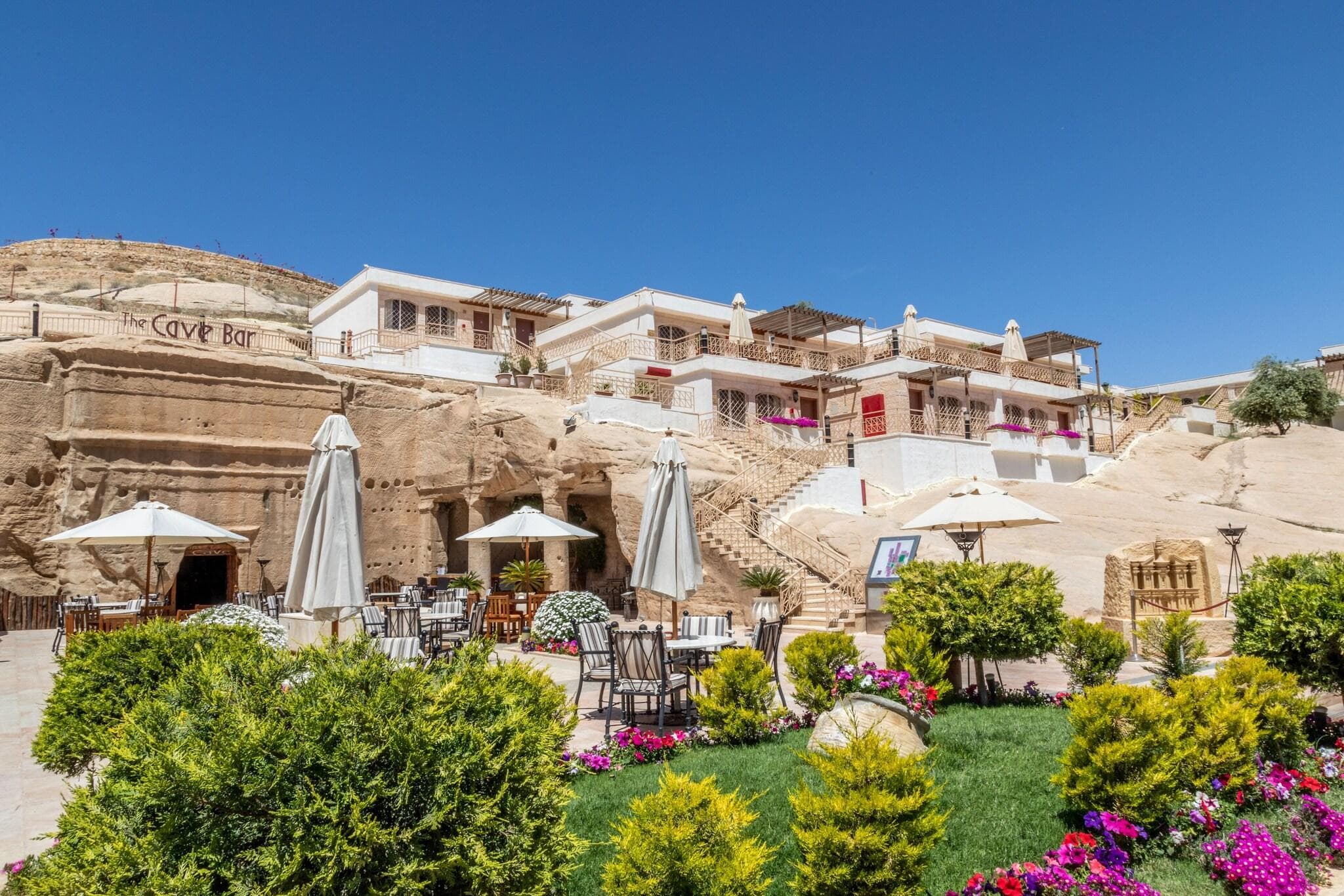 Petra Guest House
