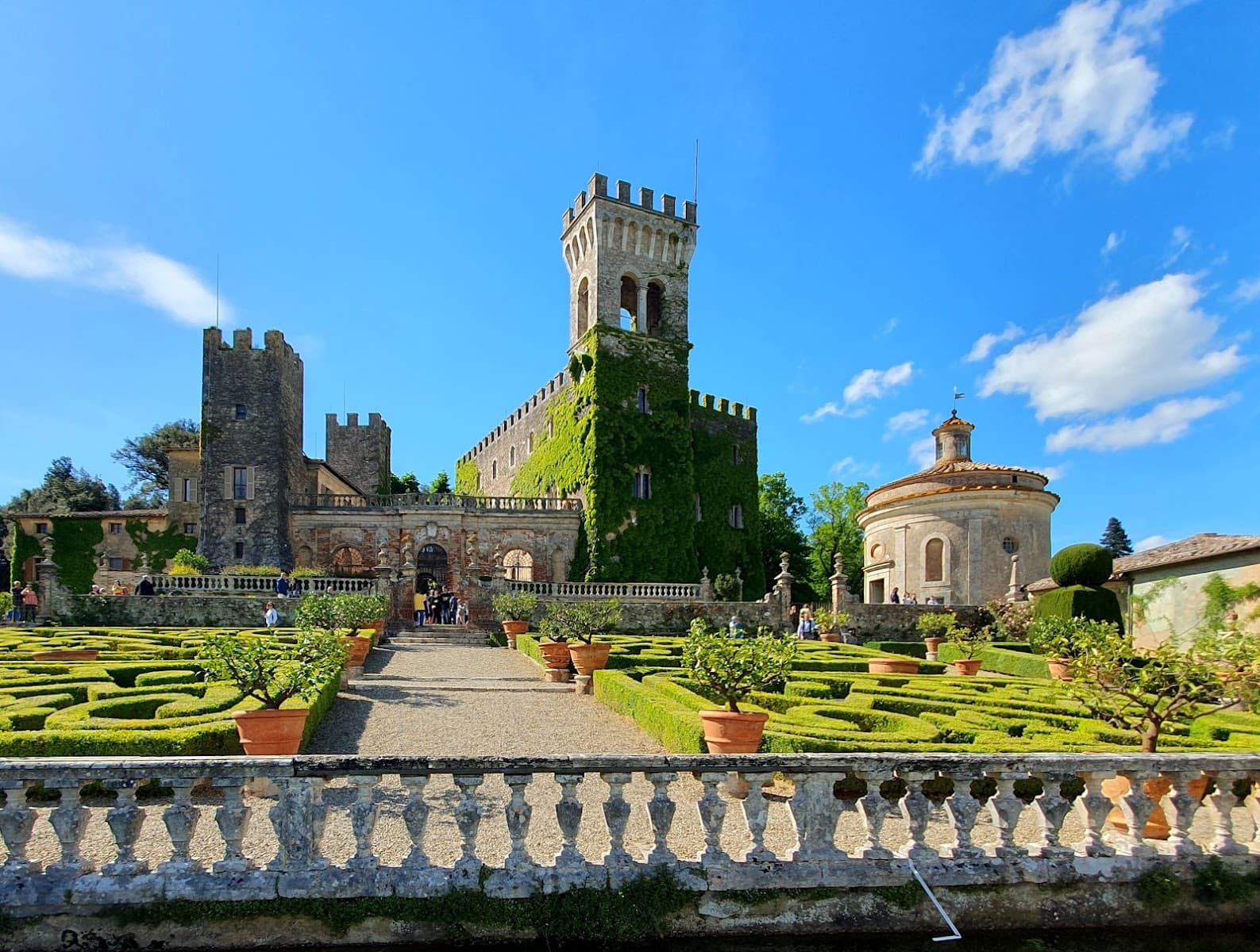 Castello di Celsa, aus der Nähe