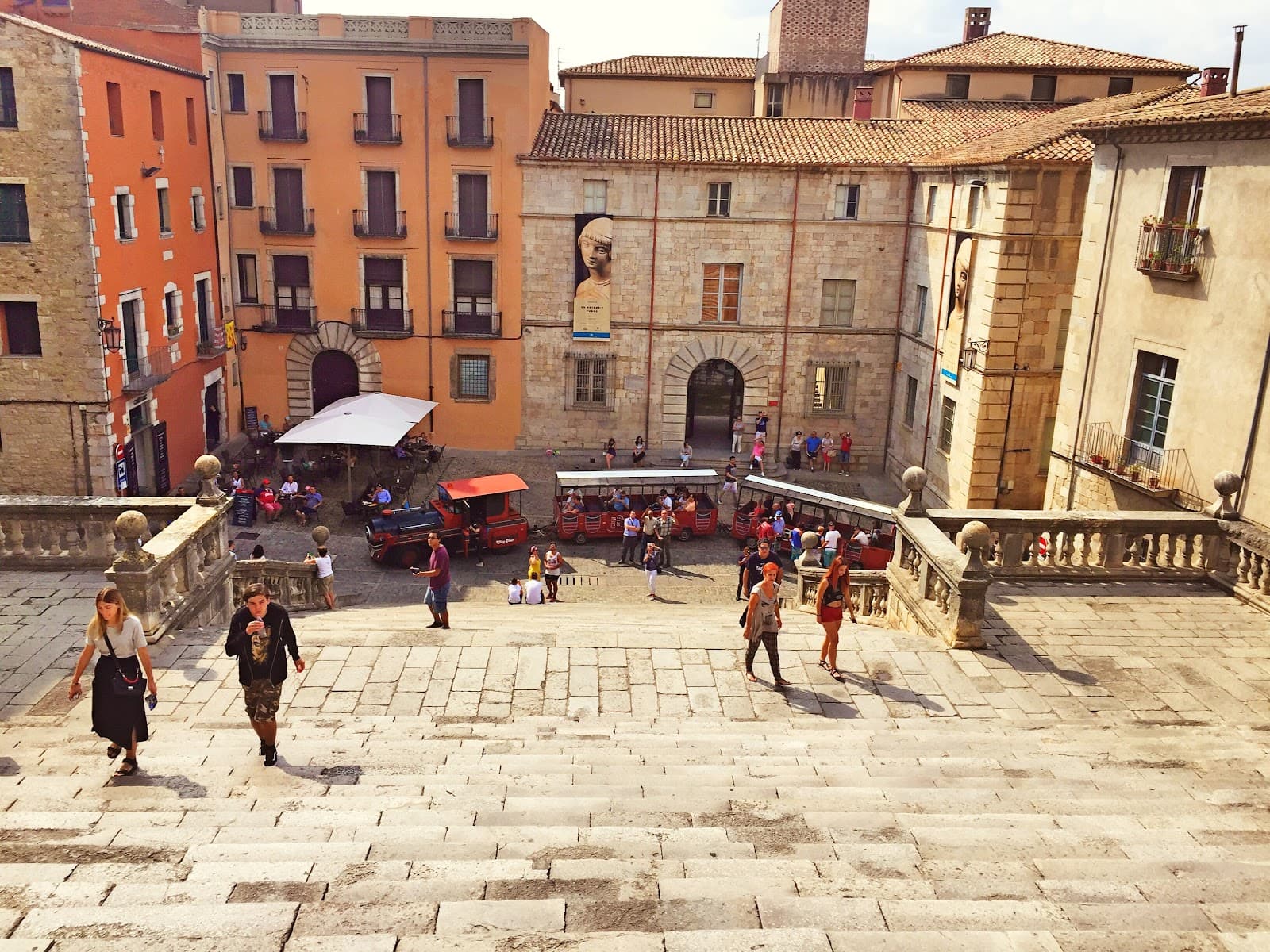 Girona Cathedral steps, a closer look