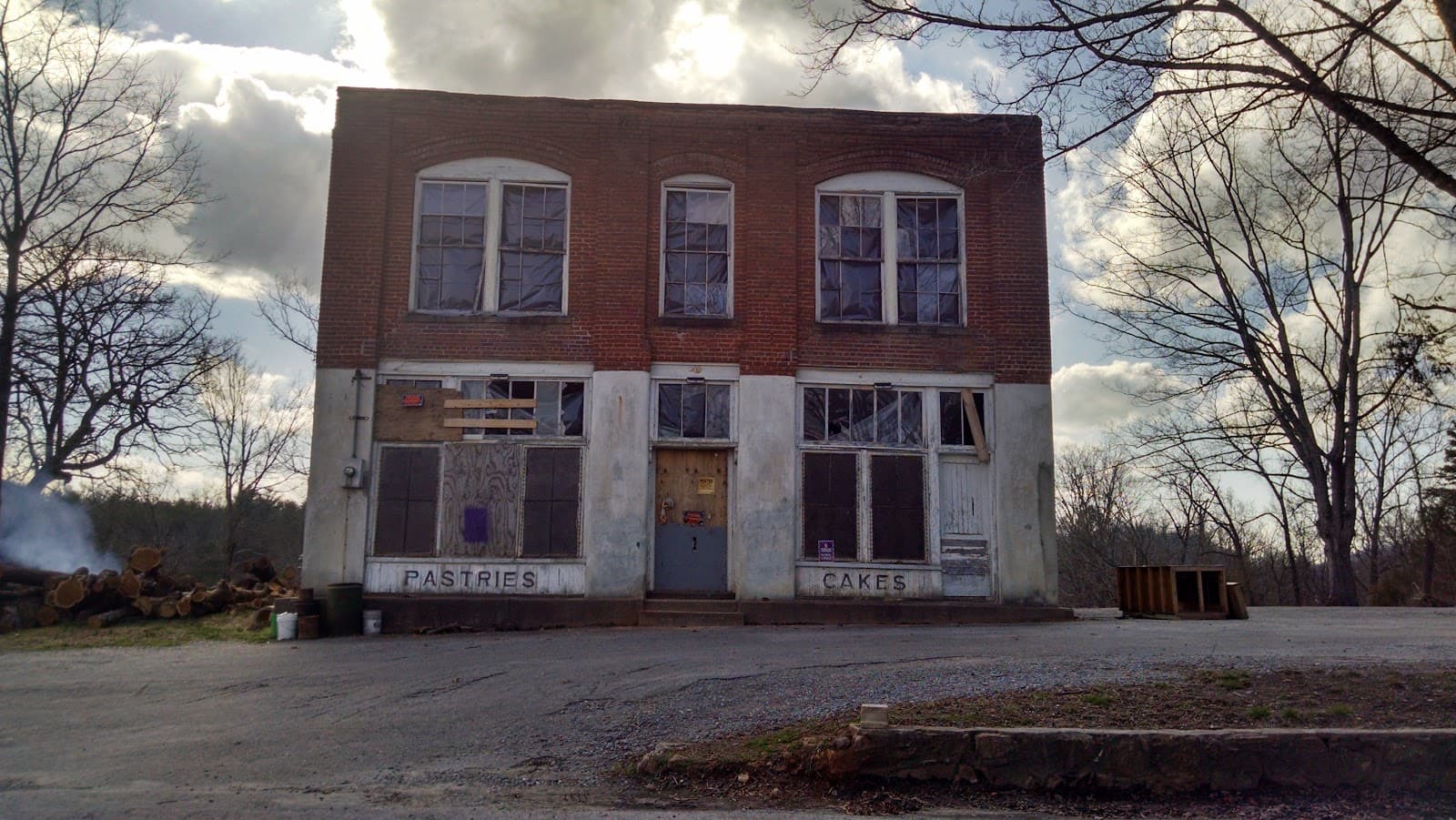 Henry River Mill Village, a closer look