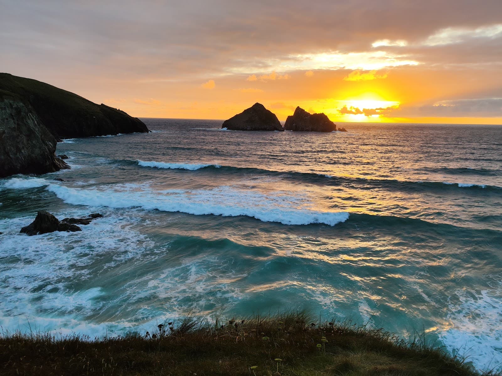 Holywell Bay
