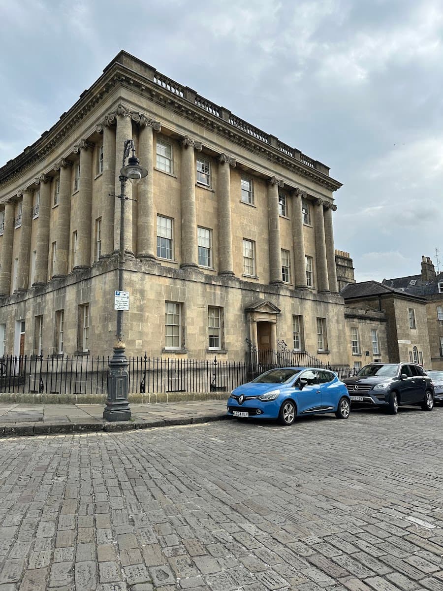 The Royal Crescent, Bath, a closer look