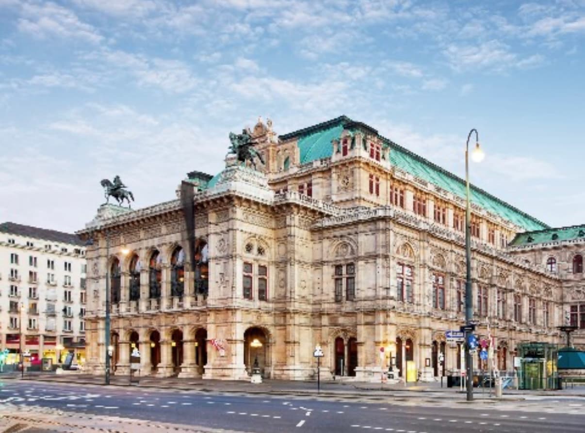 Vienna State Opera, a closer look